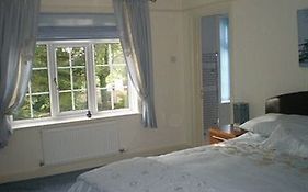 Leigh House